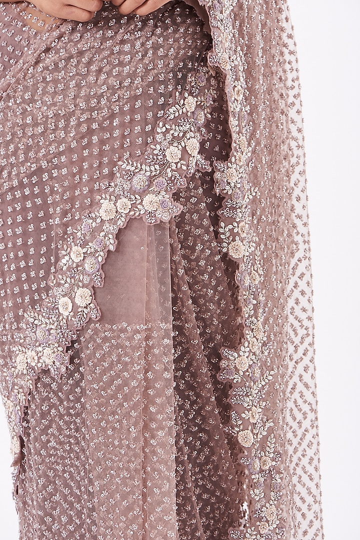 Dusty Purple Hand Embroidered Reception Saree Set by COUTURE BY NIHARIKA at Pernia's Pop Up Shop