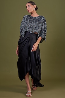product-color-Black
