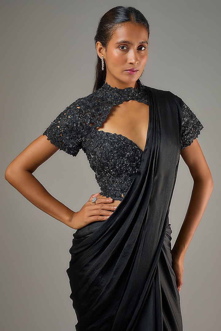 Black Organza & Satin Georgette Ruffled Wedding Saree Set by COUTURE BY NIHARIKA at Pernia's Pop Up Shop