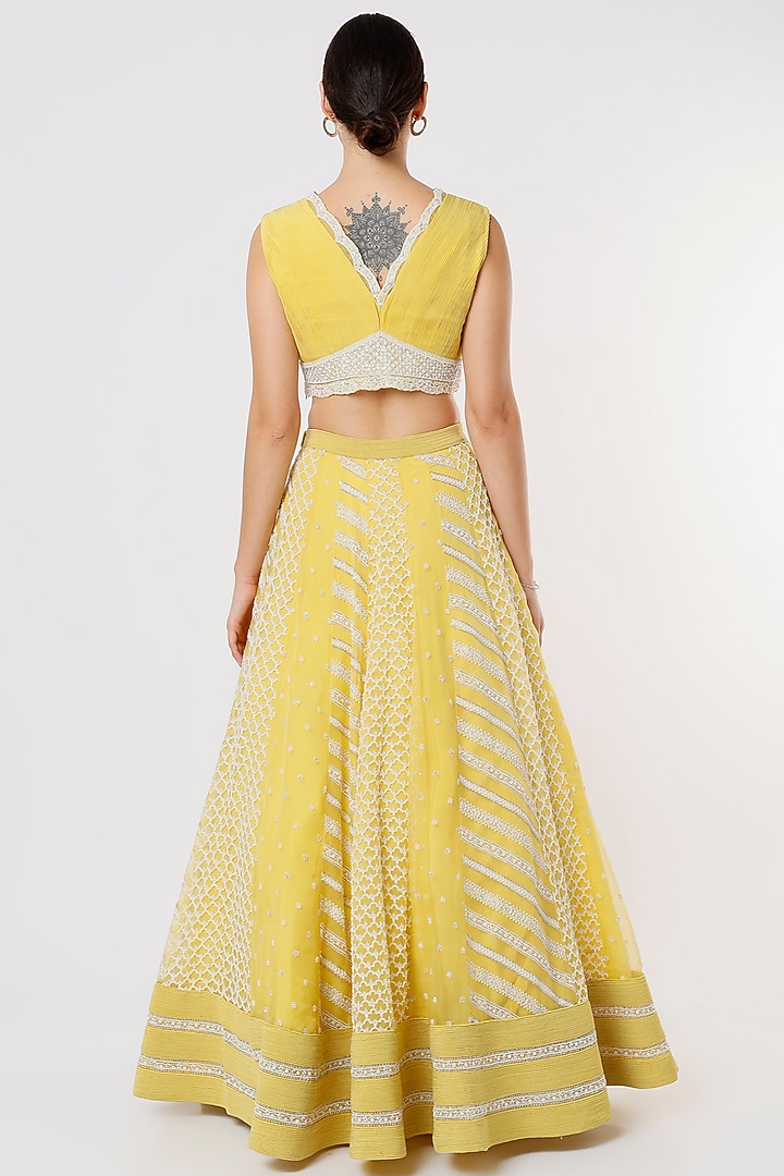Yellow Hand Embroidered Bridal Lehenga Set by COUTURE BY NIHARIKA at Pernia's Pop Up Shop