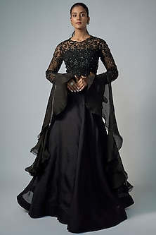 product-color-Black