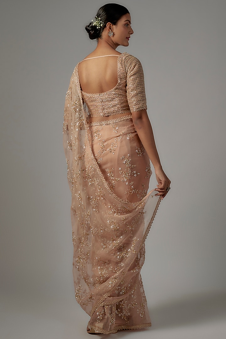 Peach Organza Floral Motif Embroidered Reception Saree Set by COUTURE BY NIHARIKA at Pernia's Pop Up Shop