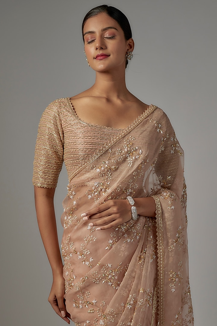 Peach Organza Floral Motif Embroidered Reception Saree Set by COUTURE BY NIHARIKA at Pernia's Pop Up Shop