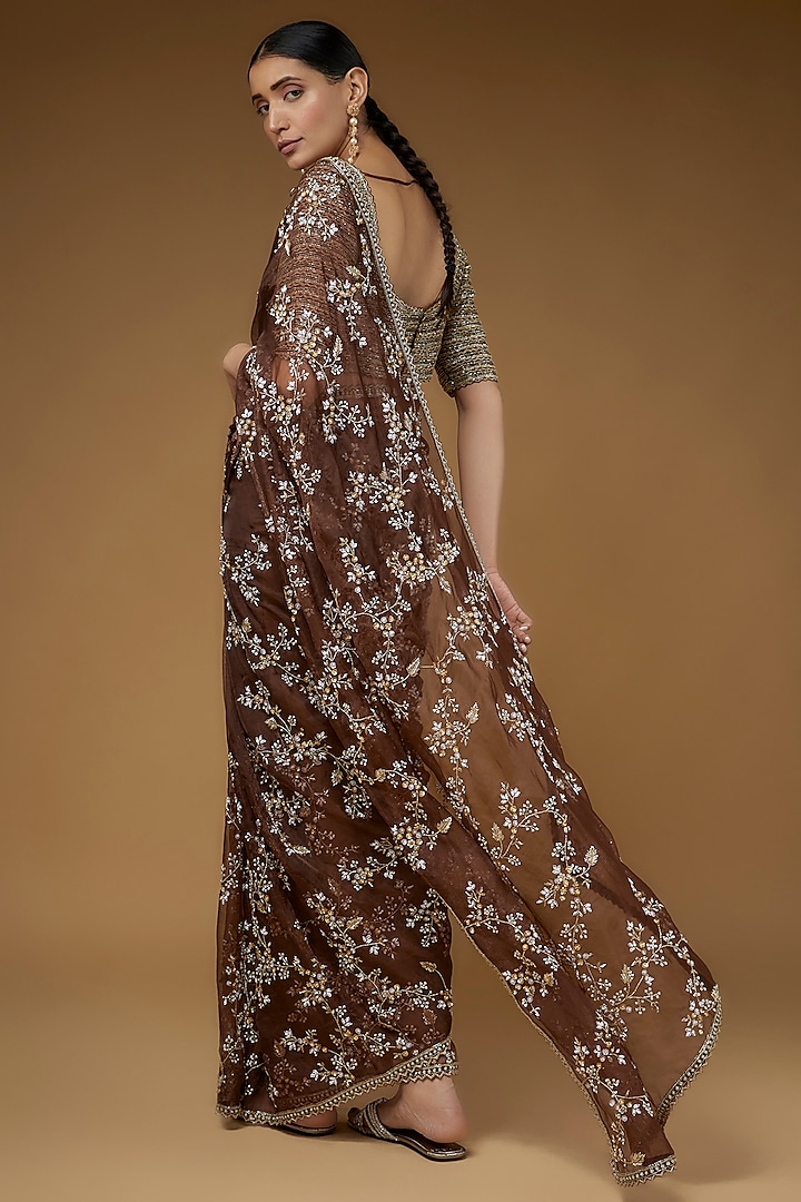 Brown Organza Embroidered Reception Saree Set by COUTURE BY NIHARIKA at Pernia's Pop Up Shop