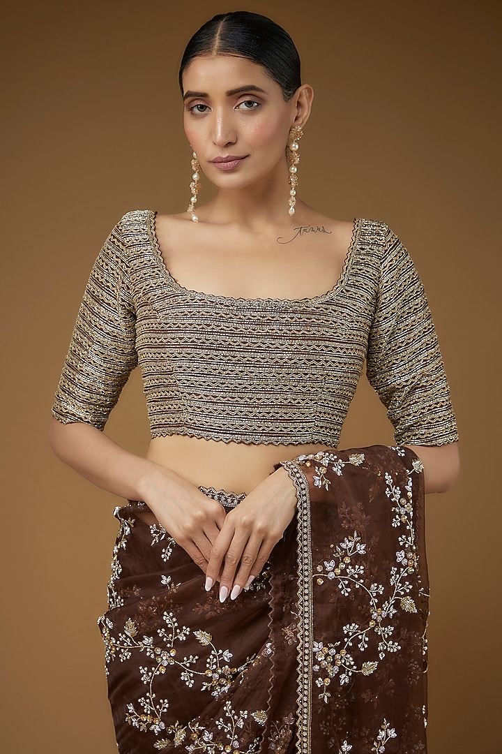 Brown Organza Embroidered Reception Saree Set by COUTURE BY NIHARIKA at Pernia's Pop Up Shop