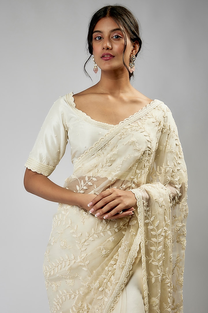 Ivory Organza & Chinese Silk Embroidered Reception Saree Set by COUTURE BY NIHARIKA at Pernia's Pop Up Shop