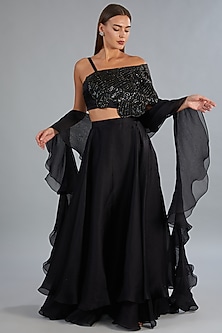 product-color-Black