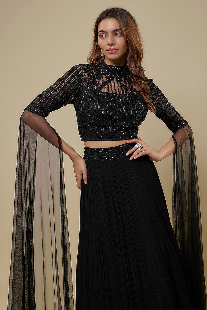 Black Net & Viscose Wedding Lehenga Set by COUTURE BY NIHARIKA at Pernia's Pop Up Shop