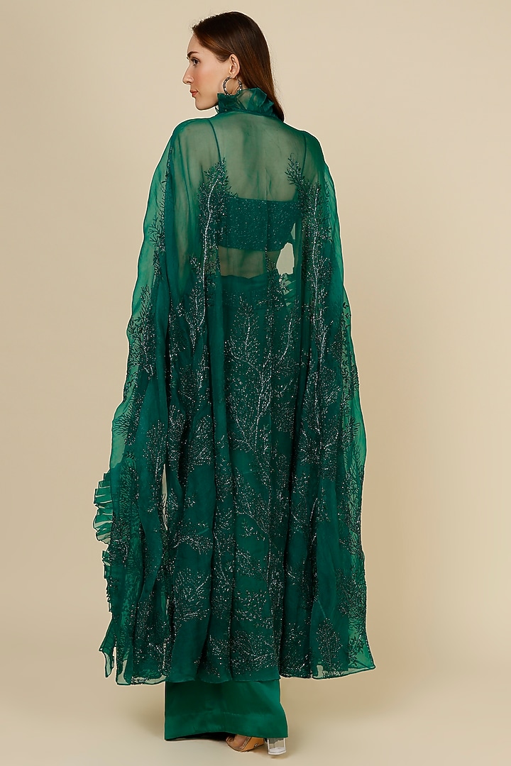Emerald Green Embroidered Cape Set by COUTURE BY NIHARIKA at Pernia's Pop Up Shop