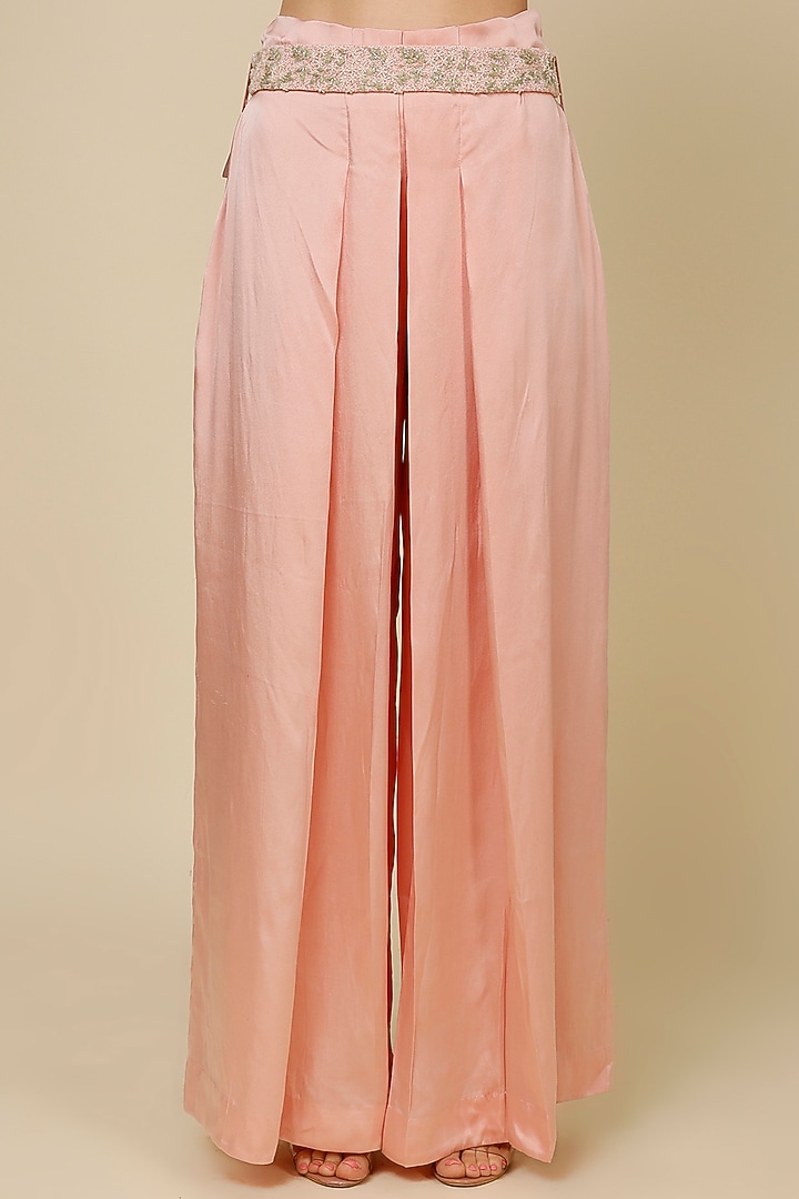 Powder Pink Organza Embroidered Cape Set by COUTURE BY NIHARIKA at Pernia's Pop Up Shop