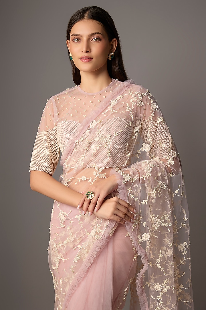 Powder Pink Net Aari Embroidered Reception Saree Set by COUTURE BY NIHARIKA at Pernia's Pop Up Shop