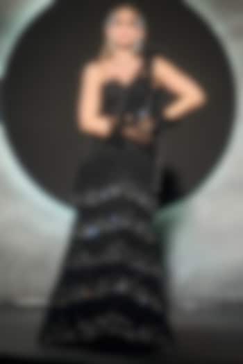 Black Taiwan Net Draped Reception Saree Set by COUTURE BY NIHARIKA at Pernia's Pop Up Shop