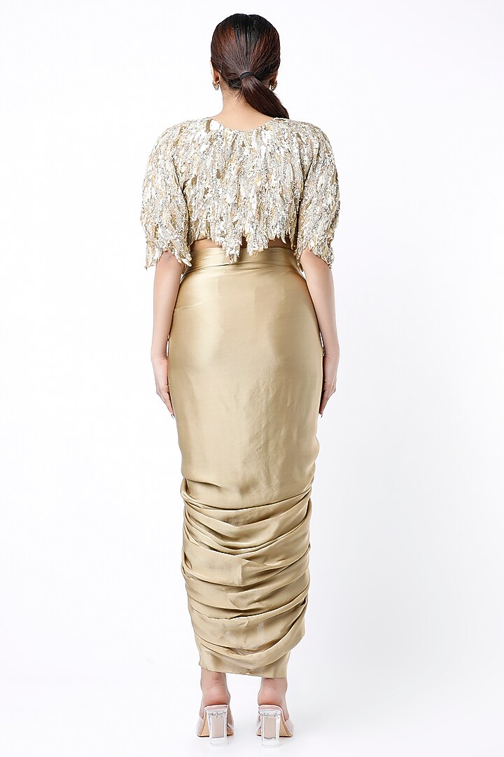 Gold Organza Textured Embroidered Cape Set by COUTURE BY NIHARIKA at Pernia's Pop Up Shop