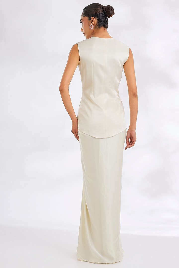 Ivory Pure Satin Embroidered Skirt Set by COUTURE BY NIHARIKA at Pernia's Pop Up Shop