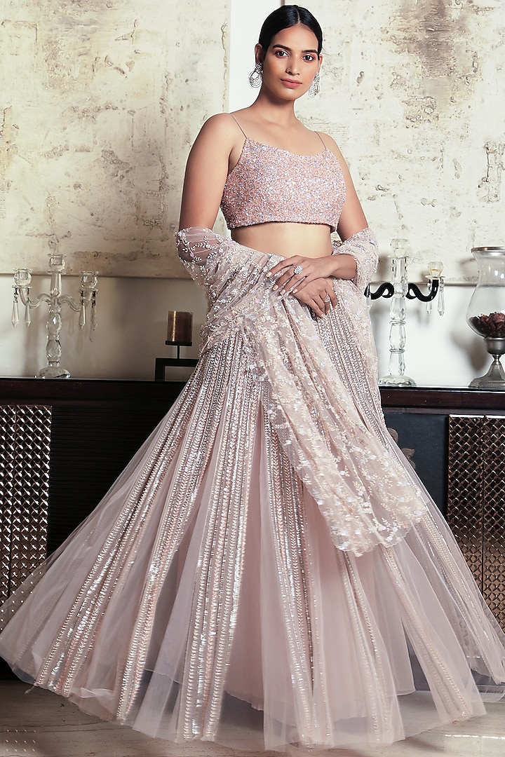 Peach Embroidered Bridal Lehenga Set by COUTURE BY NIHARIKA at Pernia's Pop Up Shop