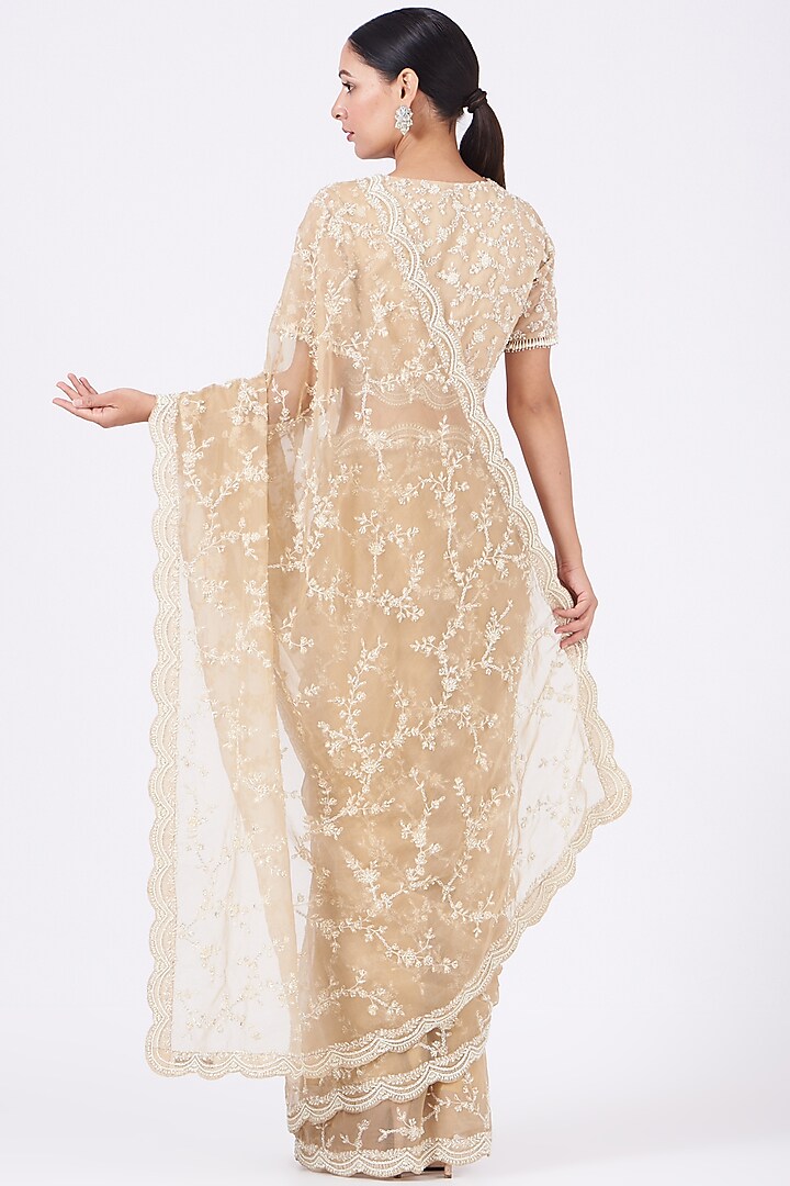 Beige Embroidered Reception Saree Set by COUTURE BY NIHARIKA at Pernia's Pop Up Shop