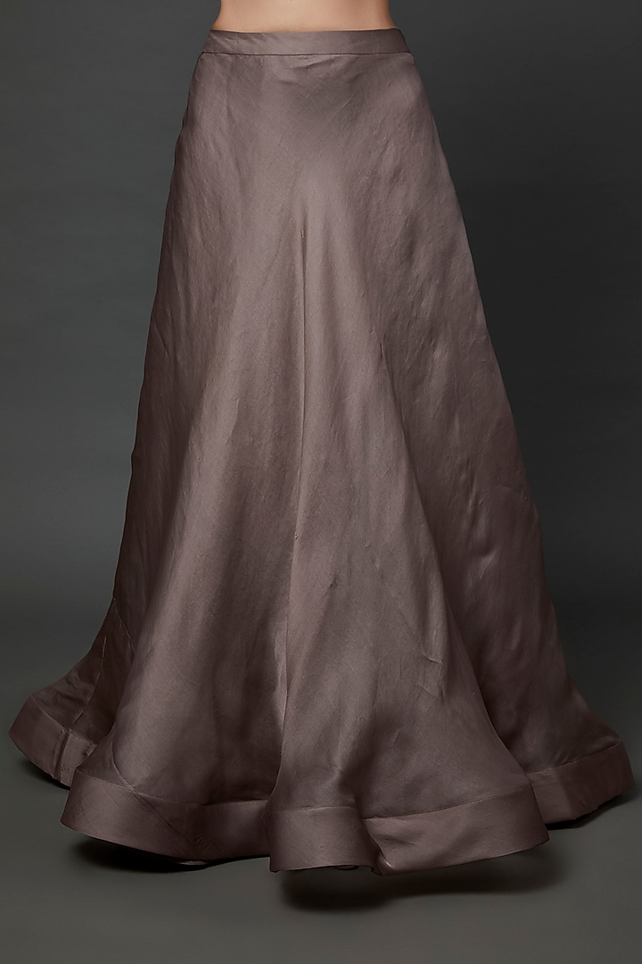 Grey Organza Flared Wedding Lehenga Set by COUTURE BY NIHARIKA at Pernia's Pop Up Shop