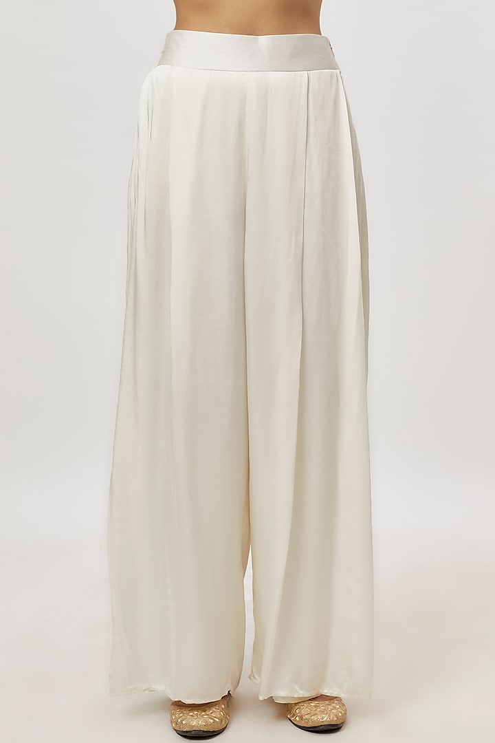 White Organza Party Wear Sharara Set by Neha Mehta Couture at Pernia's Pop Up Shop