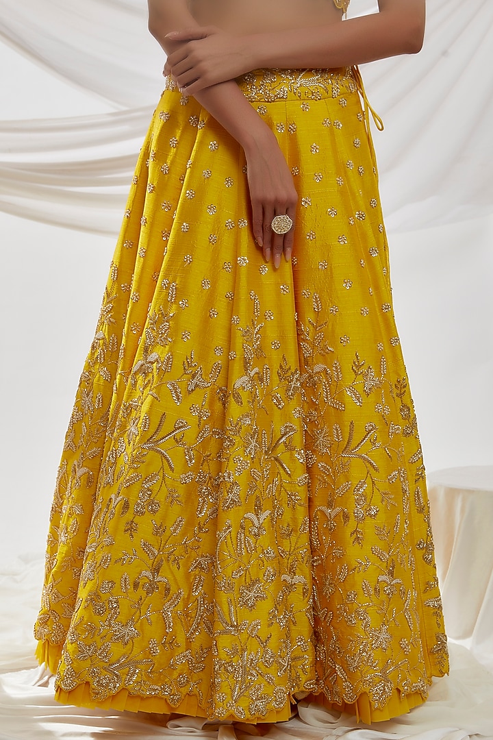 Mustard Yellow Silk Hand Embroidered Bridal Lehenga Set by Neha Mehta Couture at Pernia's Pop Up Shop