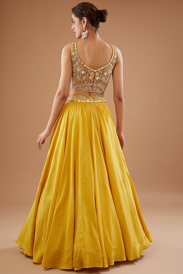 Yellow Silk Georgette Hand Embroidered Cape Set by Neha Mehta Couture at Pernia's Pop Up Shop