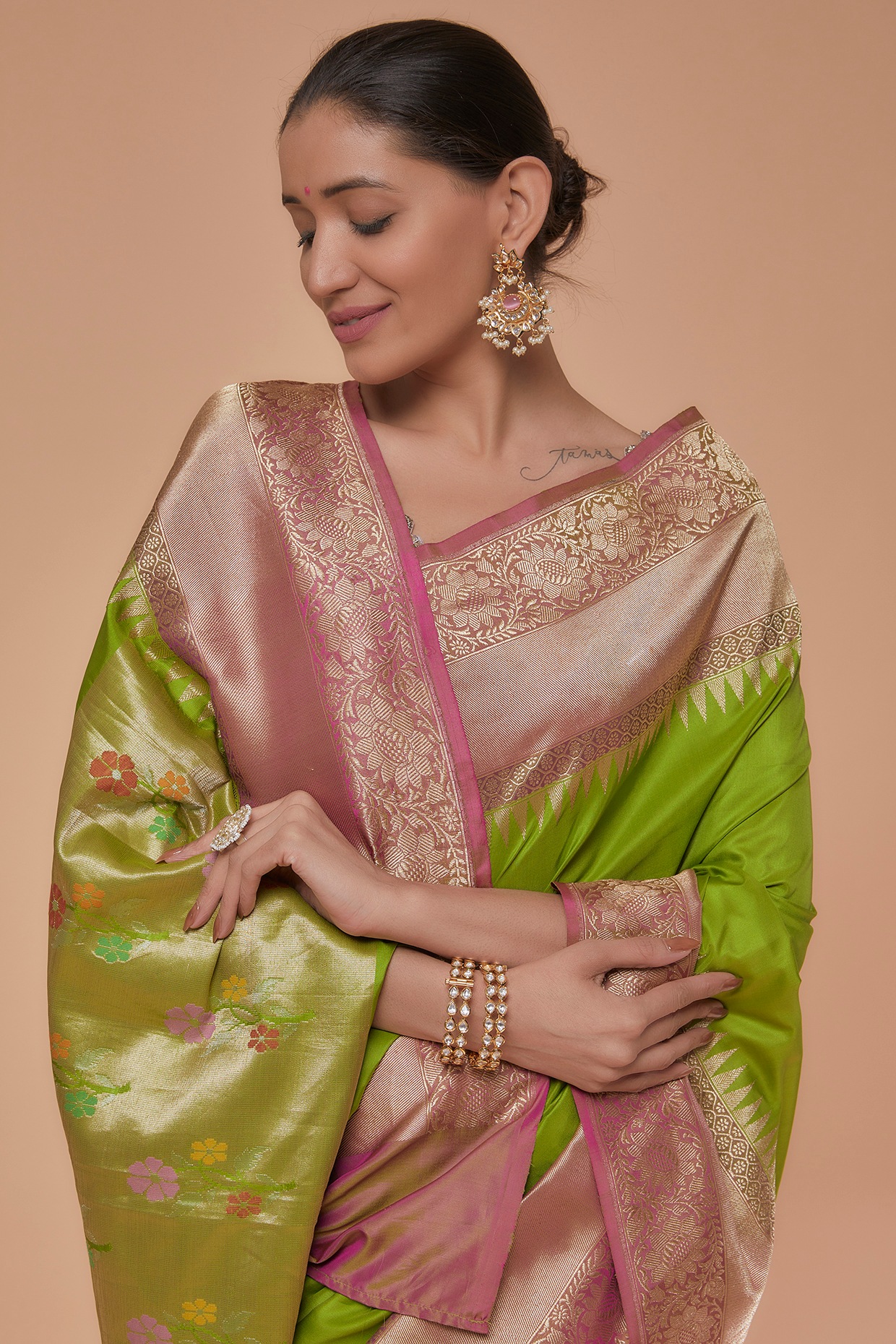 Parrot Green Kanchipuram Silk Saree