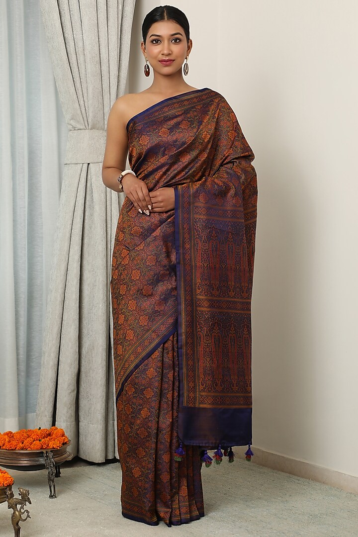 Brown Silk Jamawar Saree Set by NEITRI