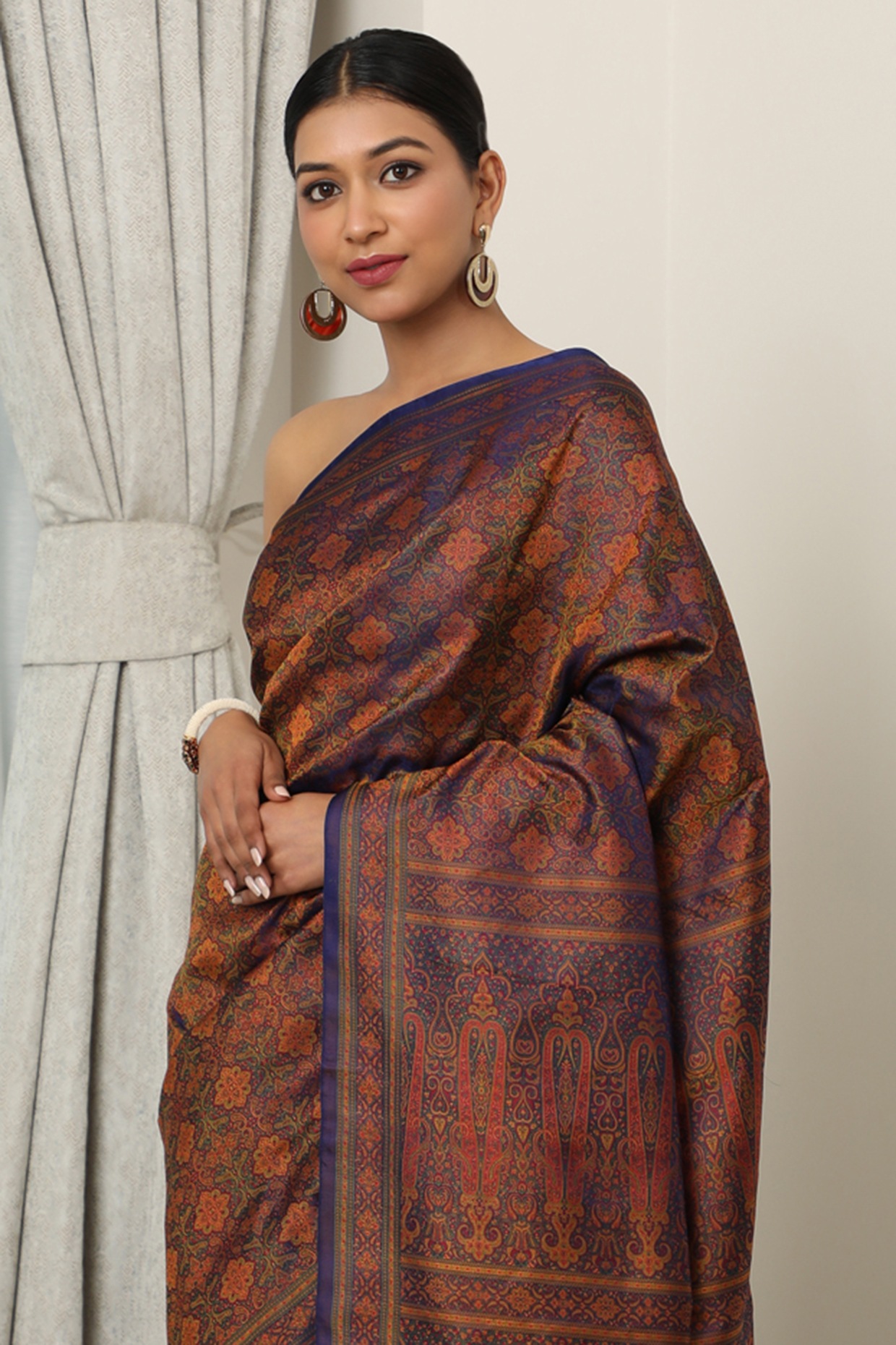 Exclusive Satin Jamawar Tanchoi Silk Saree Ag207662