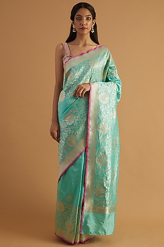 Green Katan Silk Paithani Saree Set by NEITRI