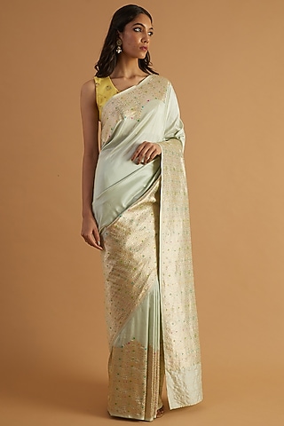 Ivory Katan Silk Saree Set by NEITRI