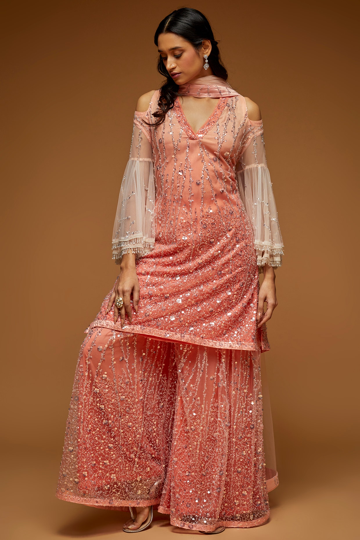 Latest designer kurtis by neeta lulla best sale