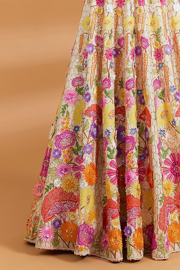 Ivory Raw Silk Zardosi Hand Embroidered Bridal Lehenga Set by Neeta Lulla at Pernia's Pop Up Shop