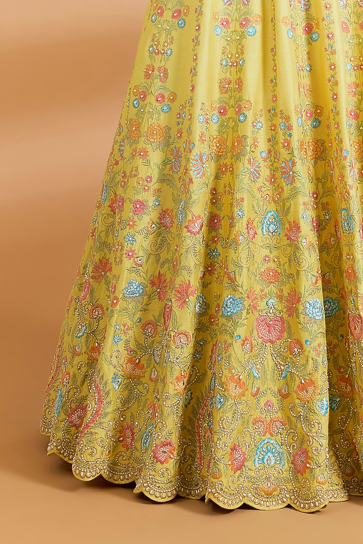 Butter Yellow Silk Resham Embroidered Bridal Lehenga Set by Neeta Lulla at Pernia's Pop Up Shop