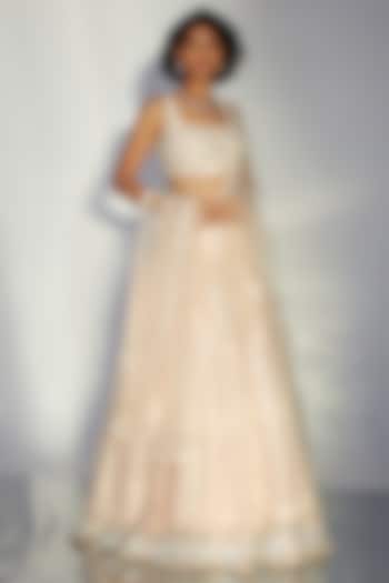 Novelle Peach Tulle Embellished Bridal Lehenga Set by Neeta Lulla at Pernia's Pop Up Shop