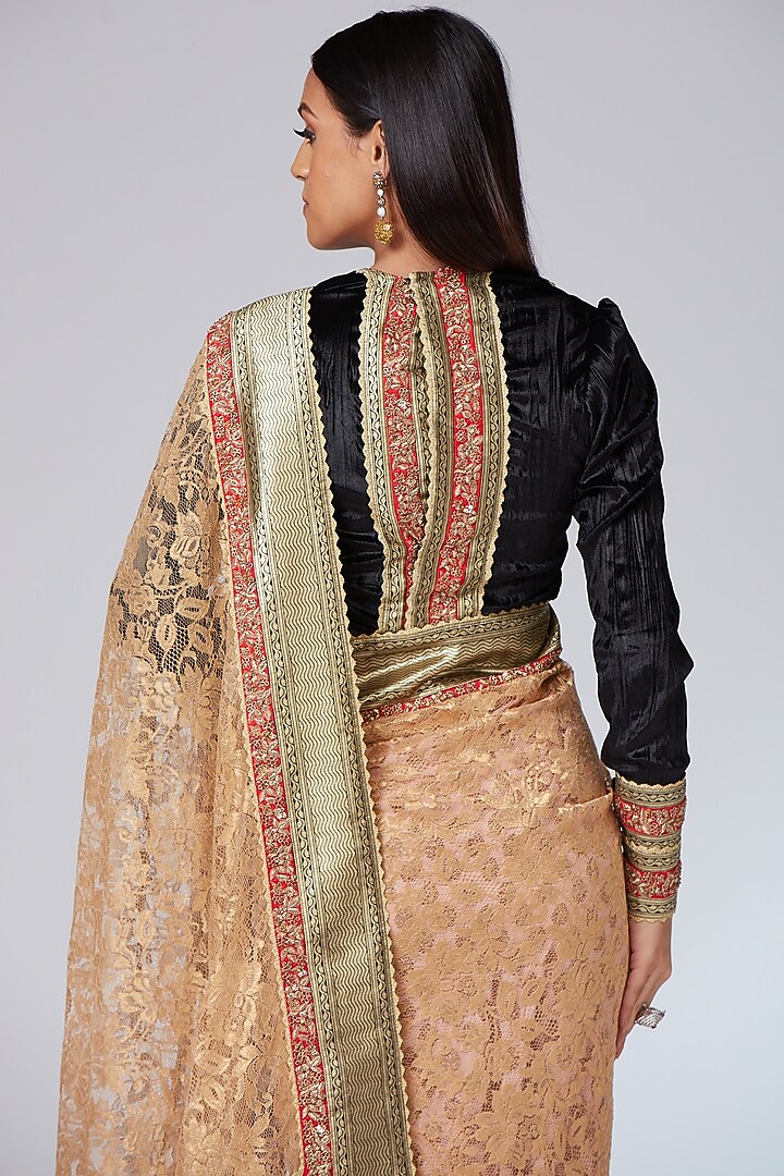 Gold & Onion Pink Chanderi Brocade Embroidered Reception Saree Set by Neeta Lulla at Pernia's Pop Up Shop