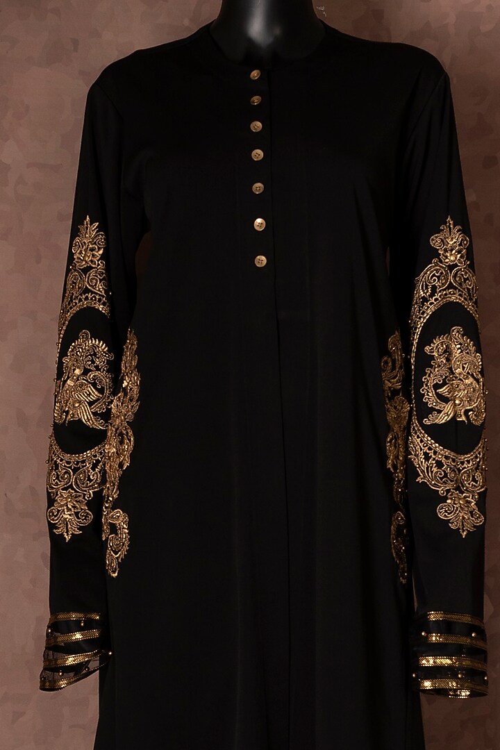 Black Kurta & Pants With Thread Work by Neeta Lulla at Pernia's Pop Up Shop