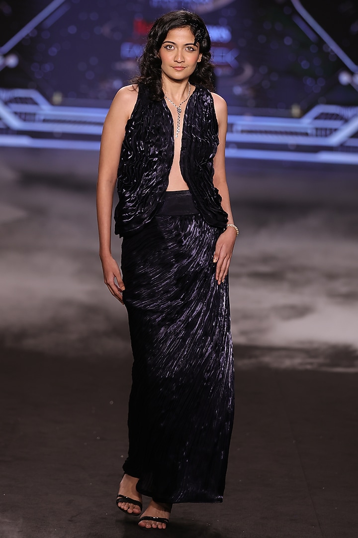 Midnight Blue Satin Tissue Organza Draped Skirt Set by Neeta Lulla at Pernia's Pop Up Shop