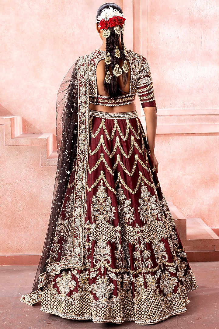 Deep Cocoa Maroon Raw Silk Zari Embroidered Bridal Lehenga Set by Neeta Lulla at Pernia's Pop Up Shop
