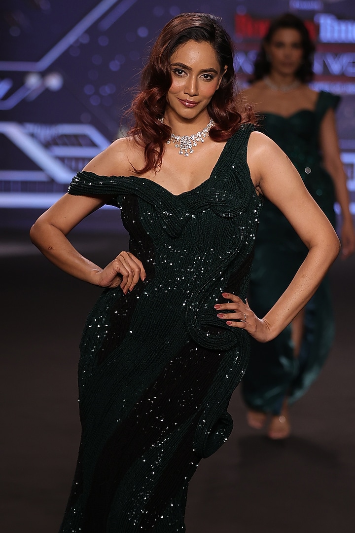 Emerald Green Georgette Sequins Embroidered Off-Shoulder Bridal Gown by Neeta Lulla at Pernia's Pop Up Shop