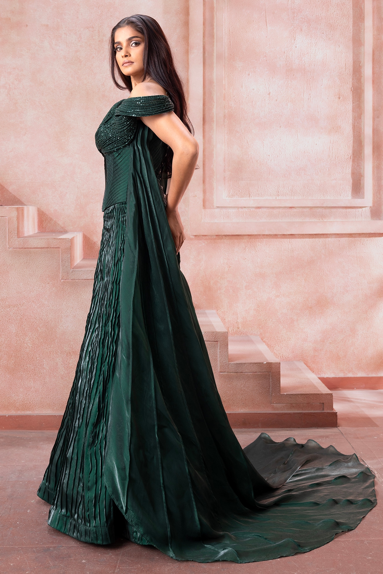 Emerald Green Shimmer Organza Pleated Skirt Set by Neeta Lulla at