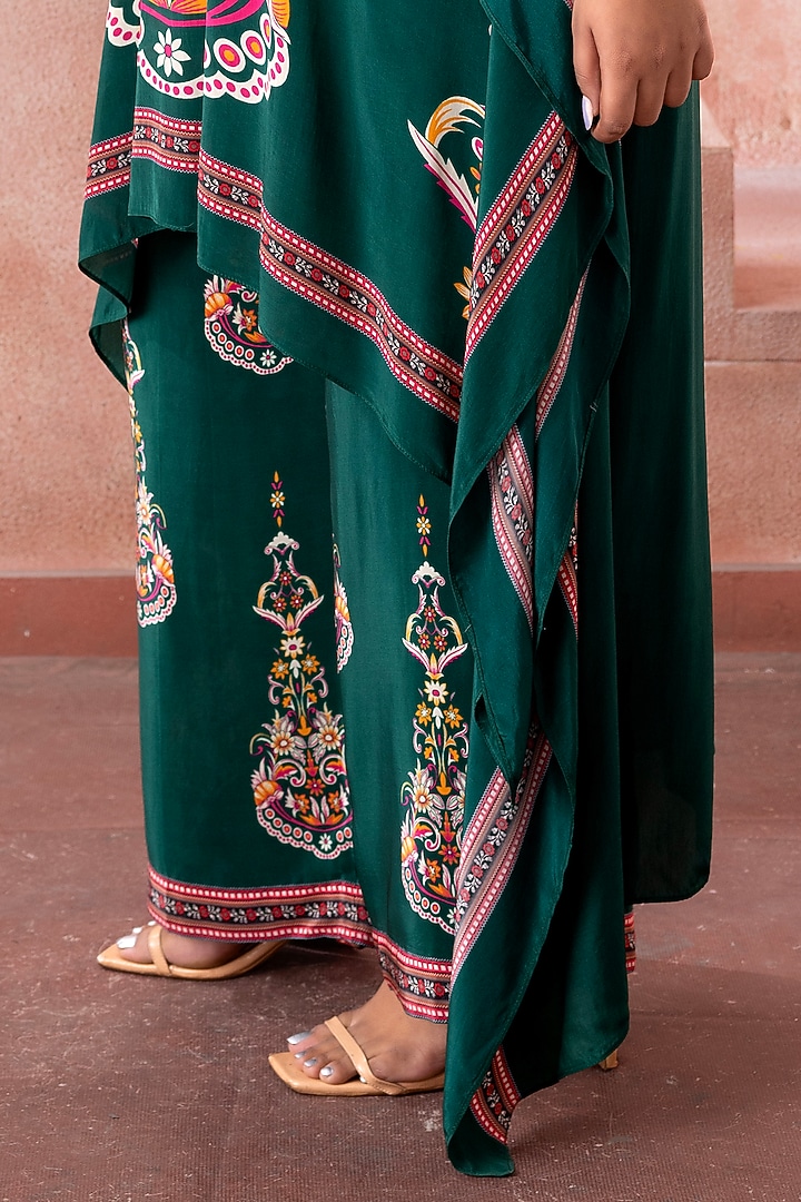 Emerald Green Satin Digital Printed Co-Ord Set by Neeta Lulla at Pernia's Pop Up Shop