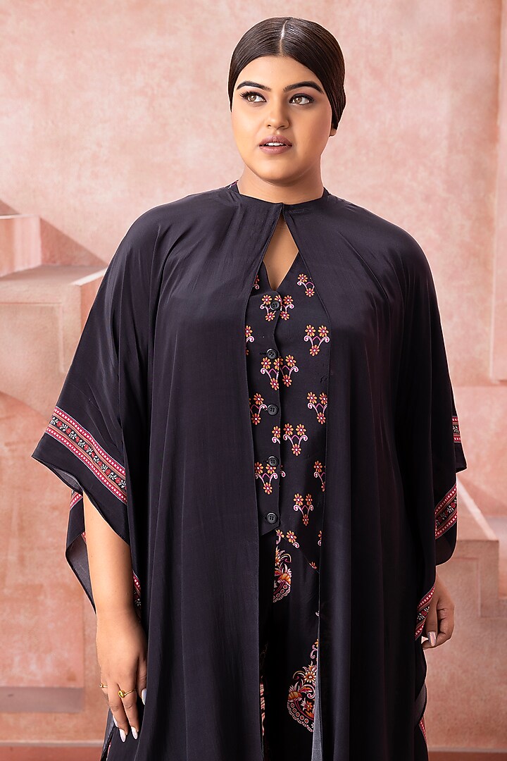 Midnight Black Satin Printed Cape Set by Neeta Lulla at Pernia's Pop Up Shop
