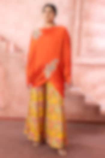 Orange Satin Resham Embroidered Kaftan Set by Neeta Lulla at Pernia's Pop Up Shop