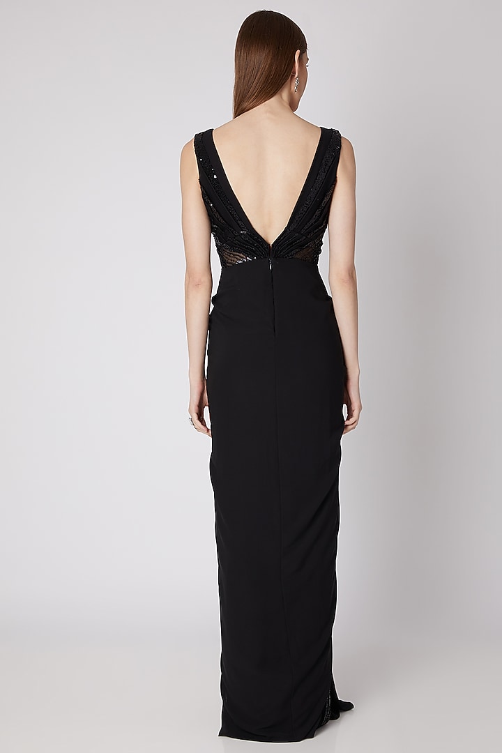 Black Embroidered Sleeveless Gown by Neeta Lulla at Pernia's Pop Up Shop