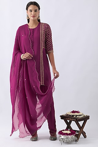 Magenta Pink Habutai Silk Cutdana & Sequins Embroidered Kurta Set by Nemaani