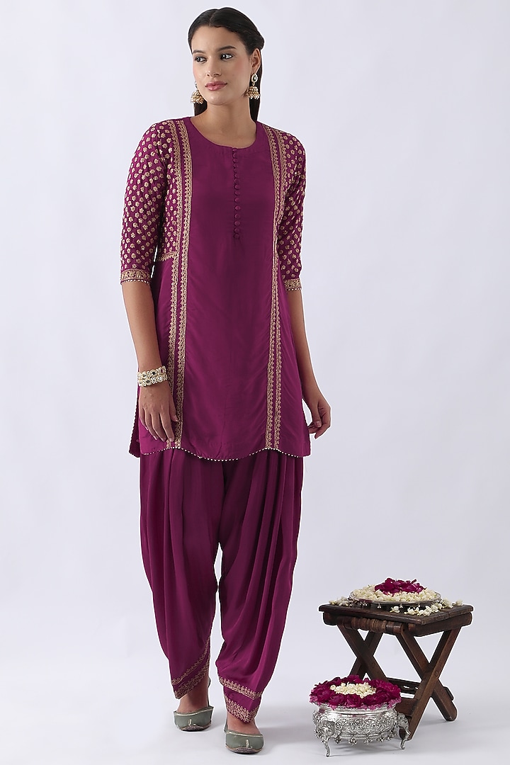 Magenta Pink Habutai Silk Cutdana & Sequins Embroidered Kurta Set by Nemaani at Pernia's Pop Up Shop