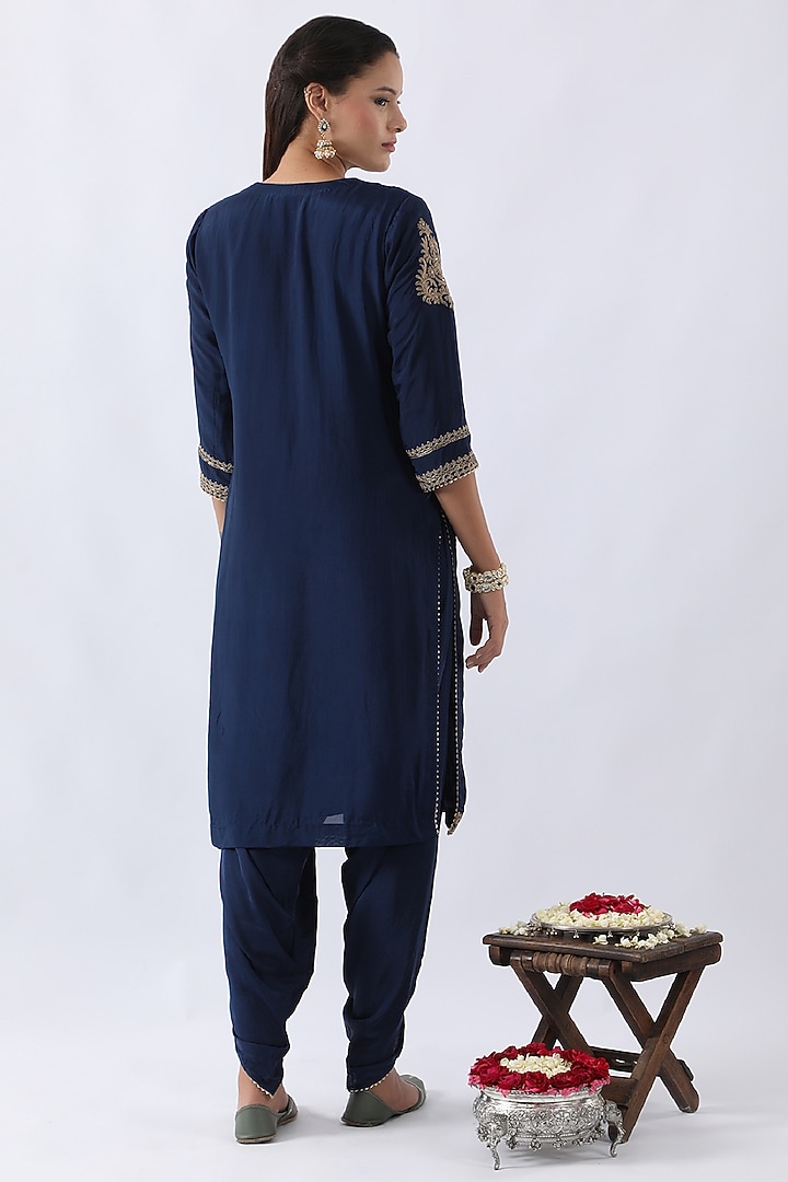 Midnight Blue Habutai Silk Dori & Cutdana Embroidered Straight Kurta Set by Nemaani at Pernia's Pop Up Shop