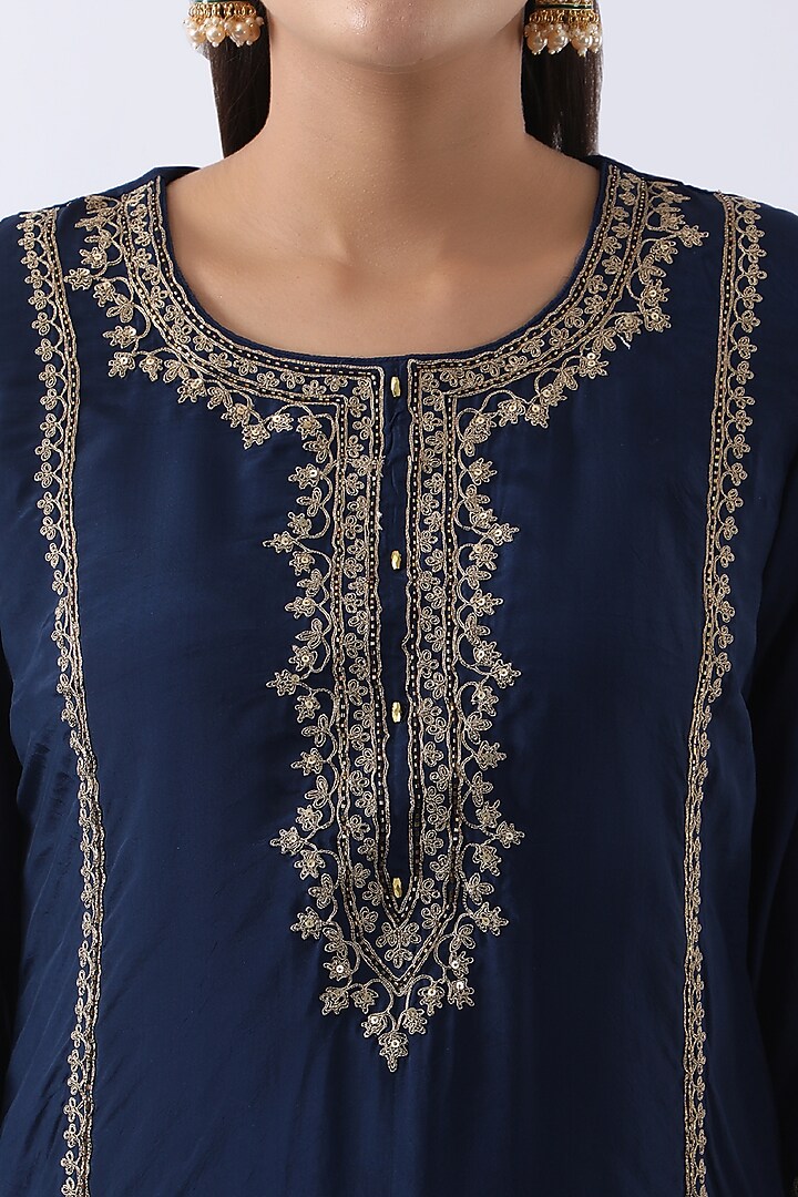 Midnight Blue Habutai Silk Dori & Cutdana Embroidered Straight Kurta Set by Nemaani at Pernia's Pop Up Shop