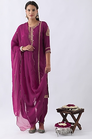 Magenta Pink Habutai Silk Dori & Cutdana Embroidered Straight Kurta Set by Nemaani