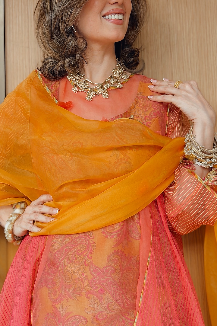 Coral Haze Organza Kalidar Kurta Set by Neither Nor at Pernia's Pop Up Shop
