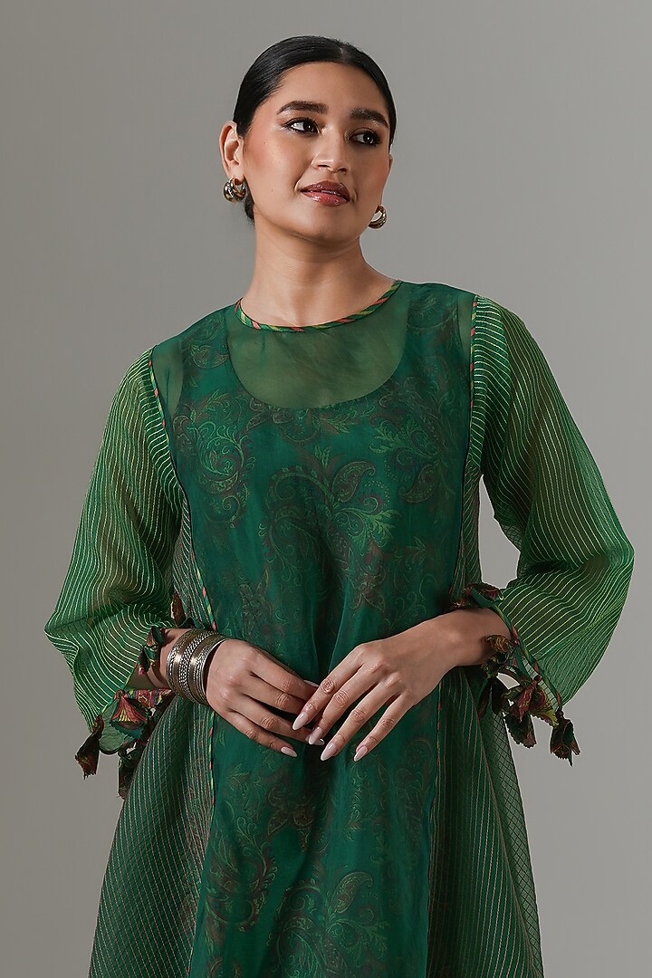 Green Tambourine Organza Kalidar Kurta Set by Neither Nor at Pernia's Pop Up Shop